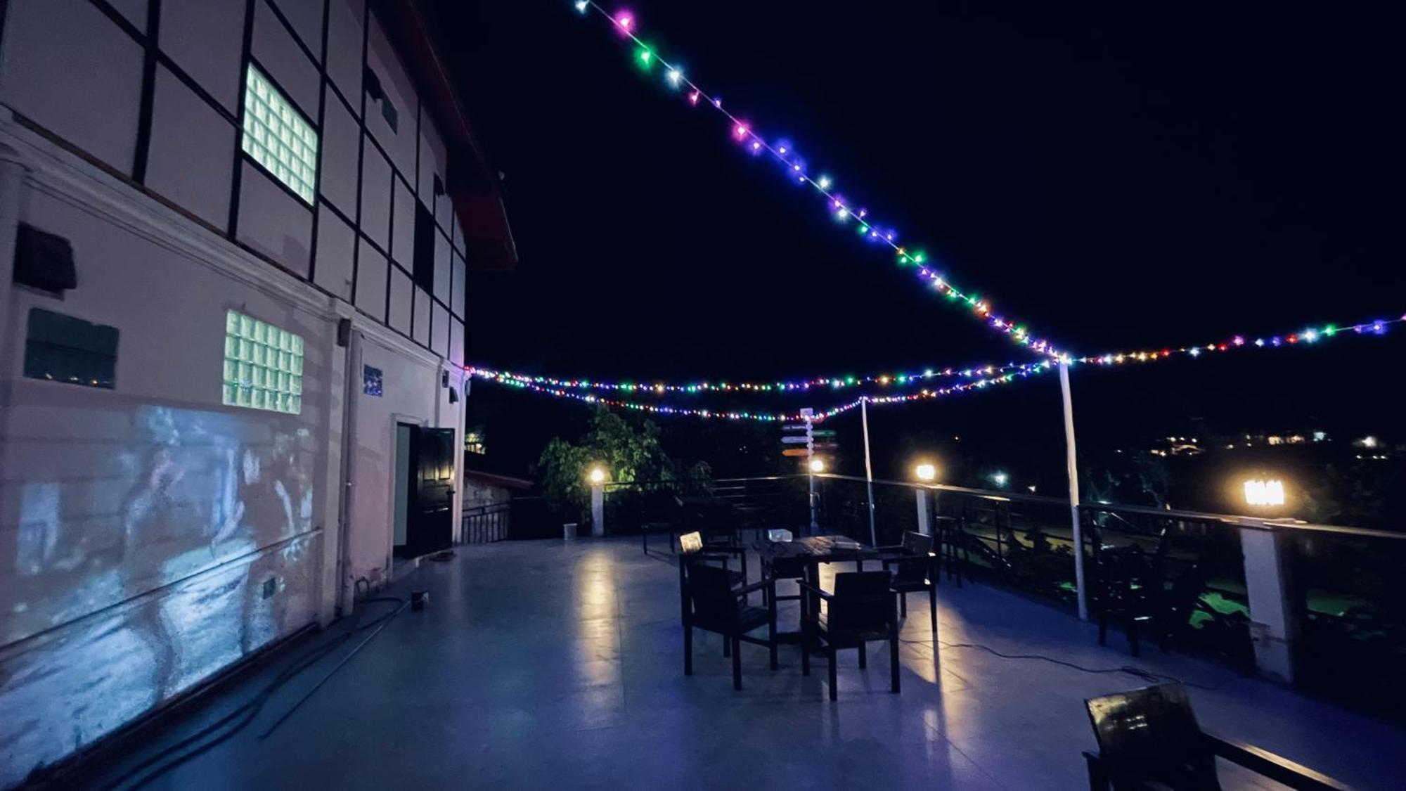Meet Sunset Hostel Luangprabang 外观 照片